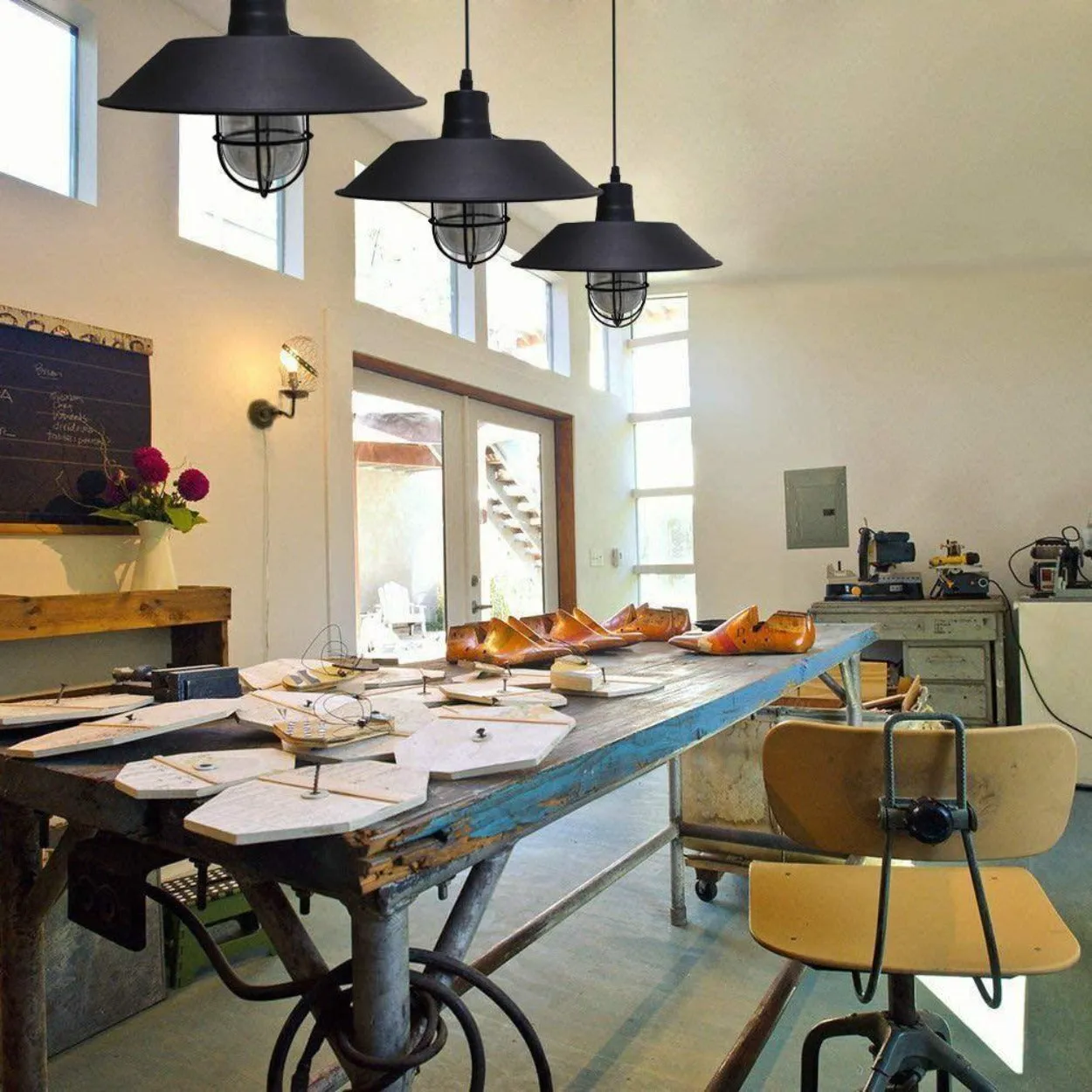 ANKUR METAL CAGE PENDANT LIGHT