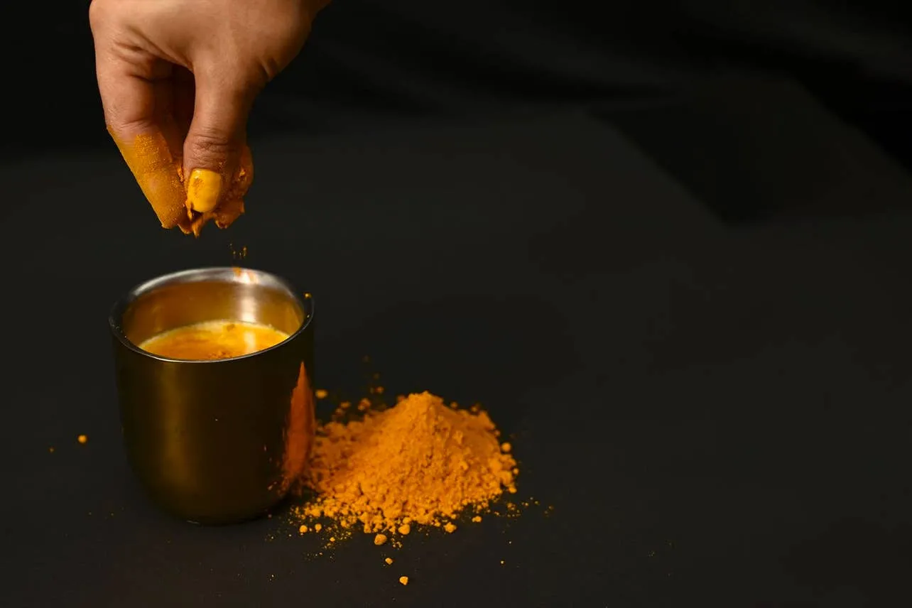 Golden Milk Mix in Decorative Tin