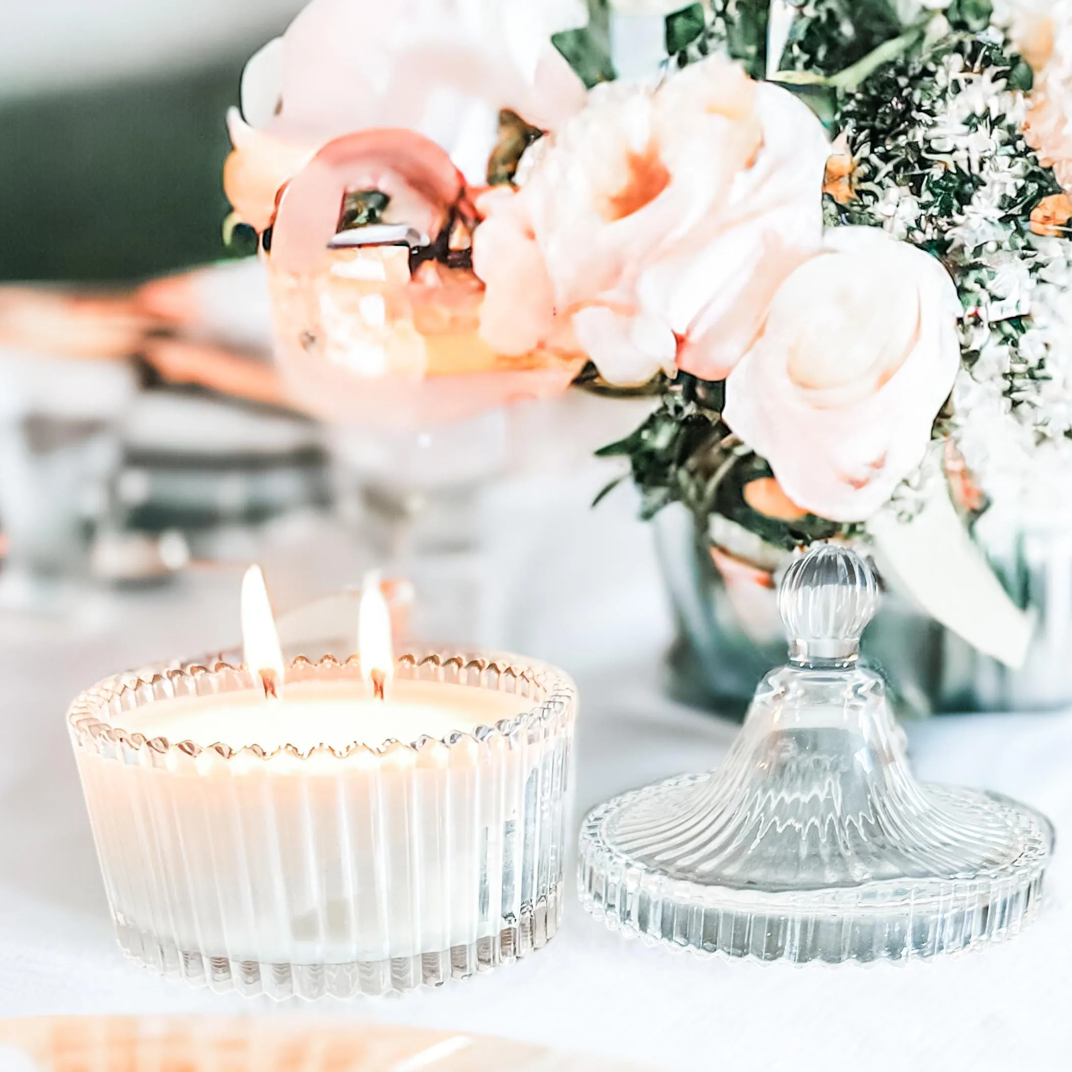 Vintage-Style Soy Candle in Clear Candy Dish - Pumpkin Buttercream & Golden Santal